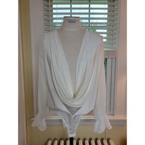 Fashion Nova White Womens Long-sleeved SZ SM Bodysuit Blouse/Top STYLE#: 1912001
